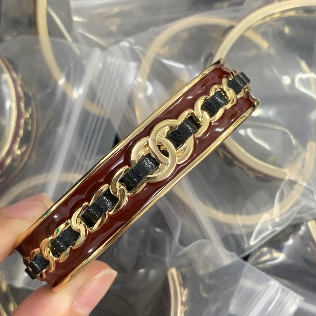 55QC90K  Popular Bracelets