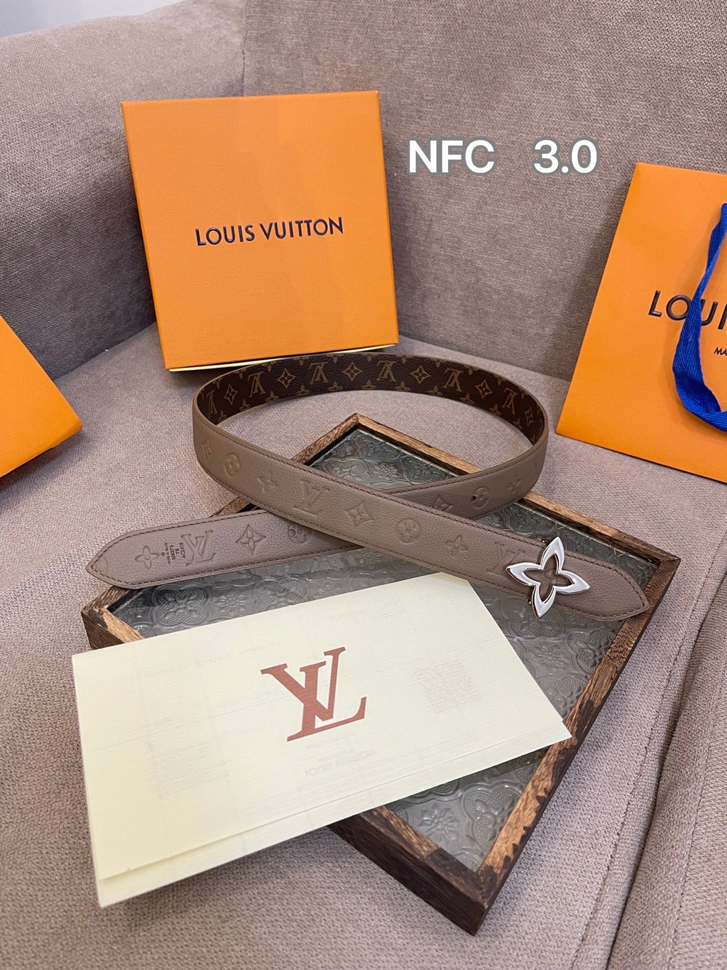 255RE11P Popular High quality belt With full package