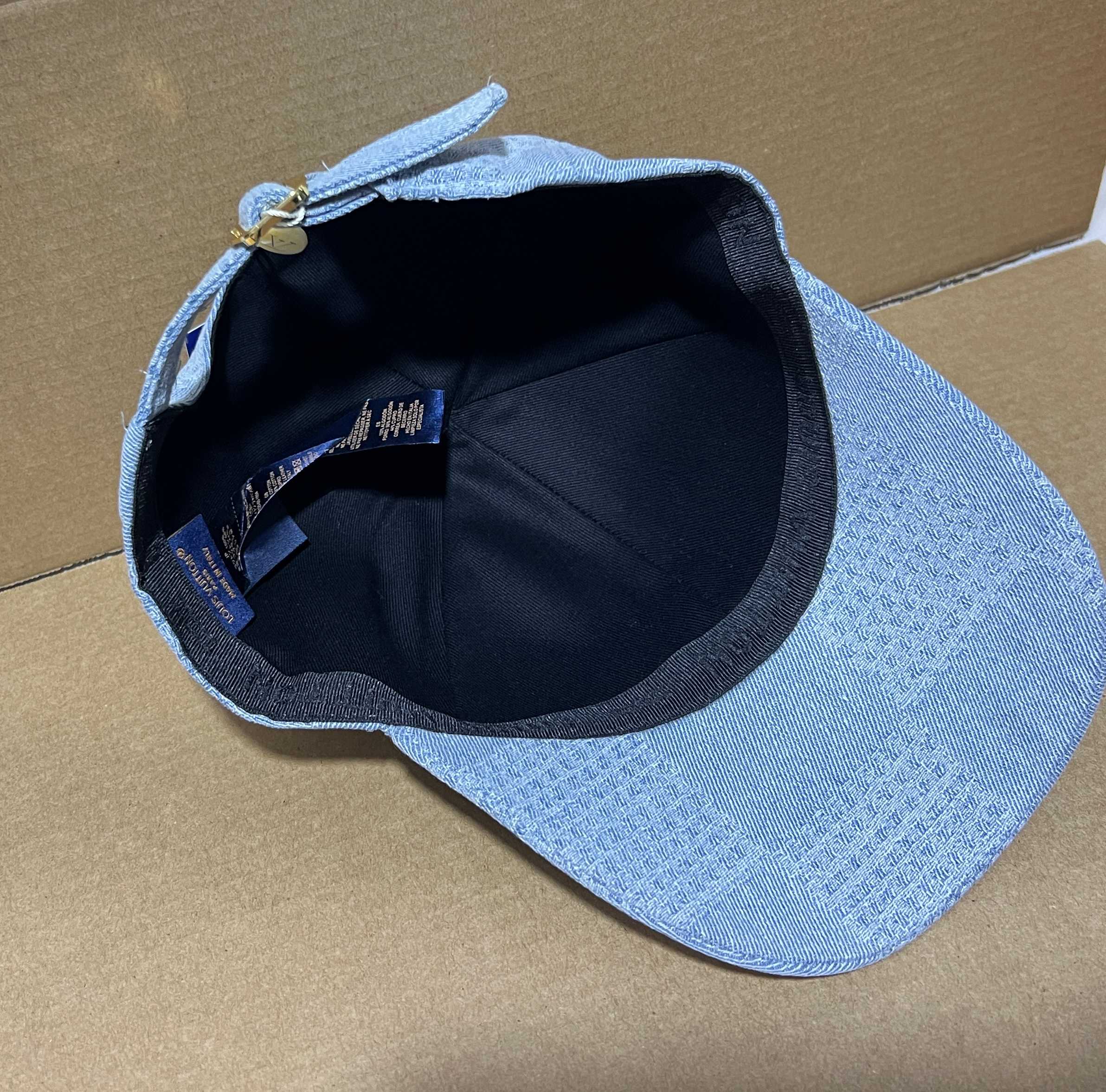 165NE10M Popular hats