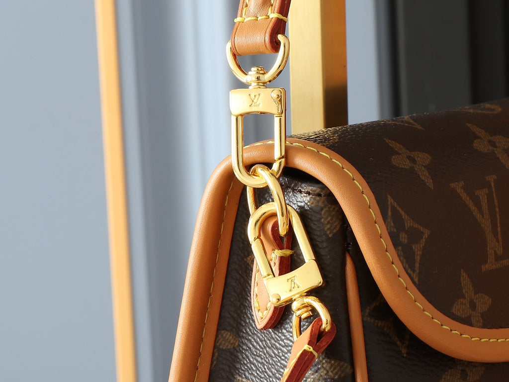 15XE5B Popular   leather bag