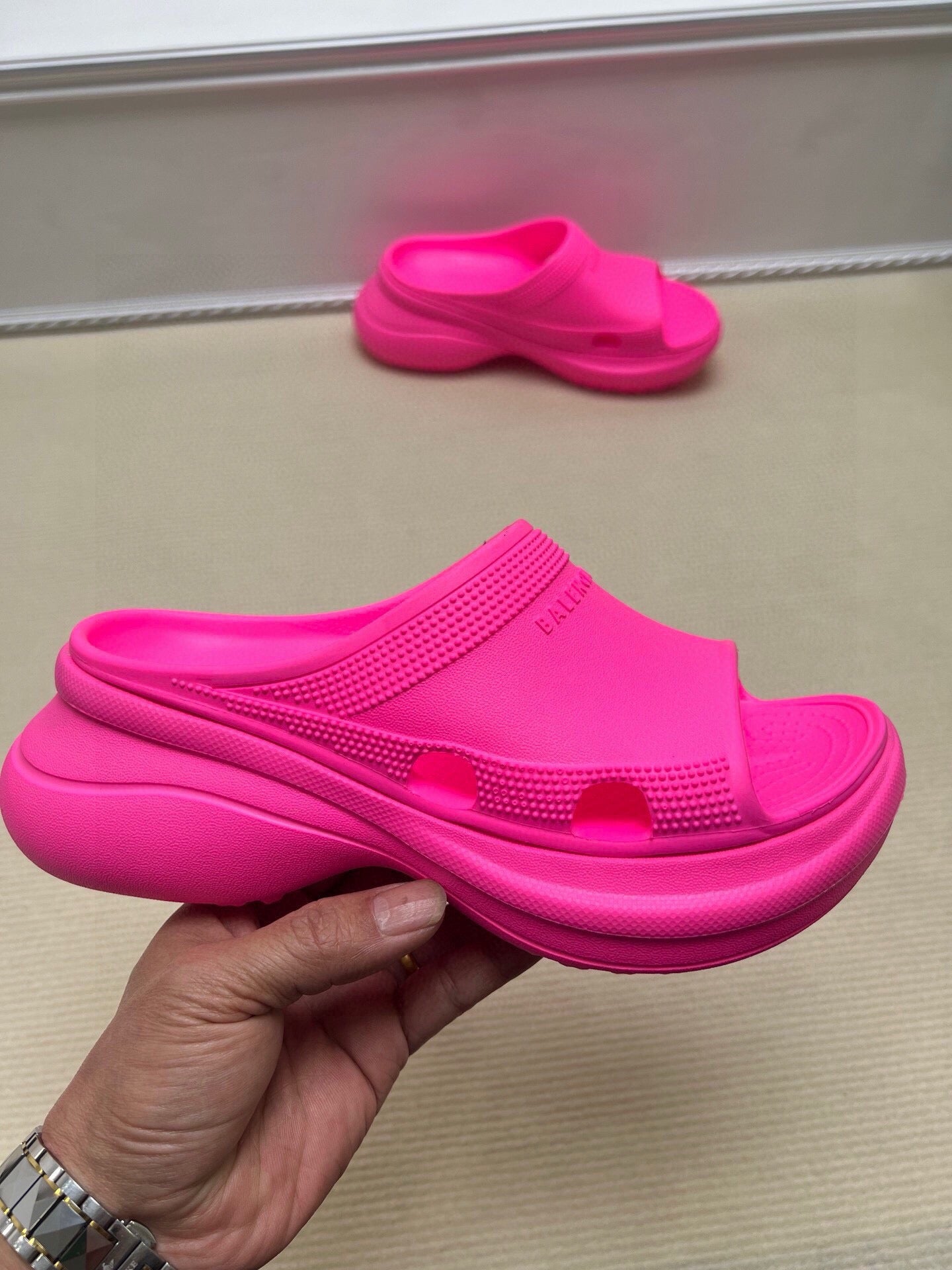 54J41Z Popular slippers Sole thickness 6cm