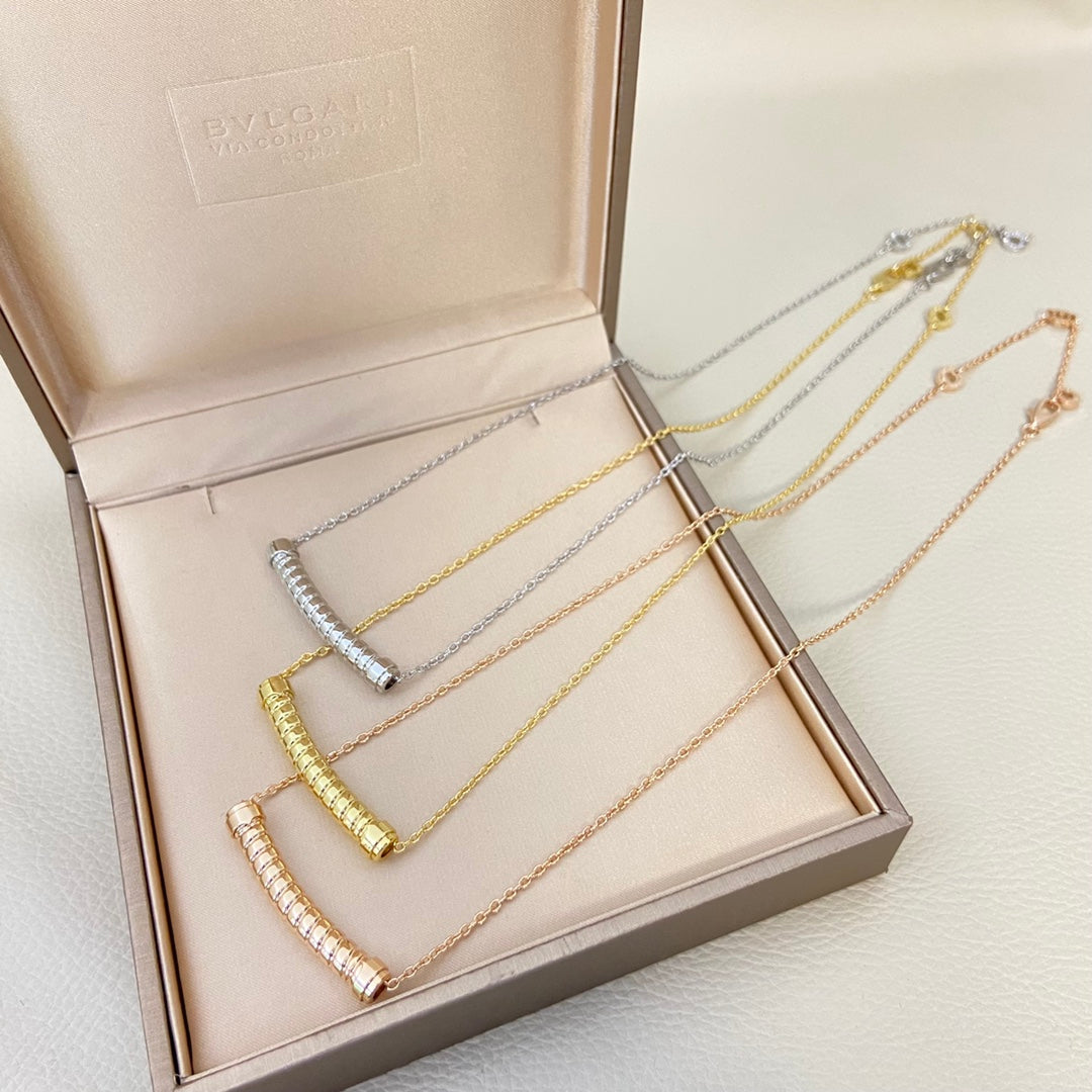 55QS405X Popular Necklaces