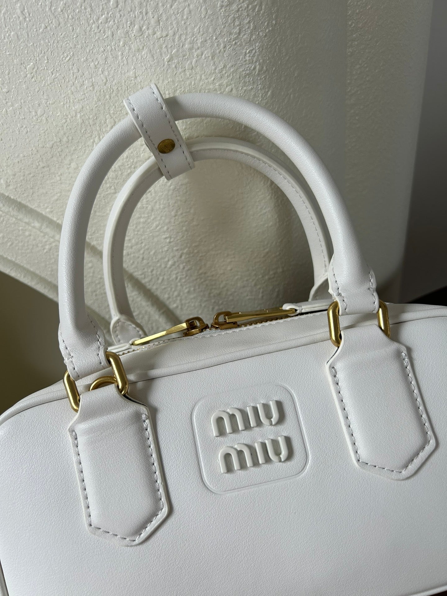 B1P46A155 Popular leather bags
