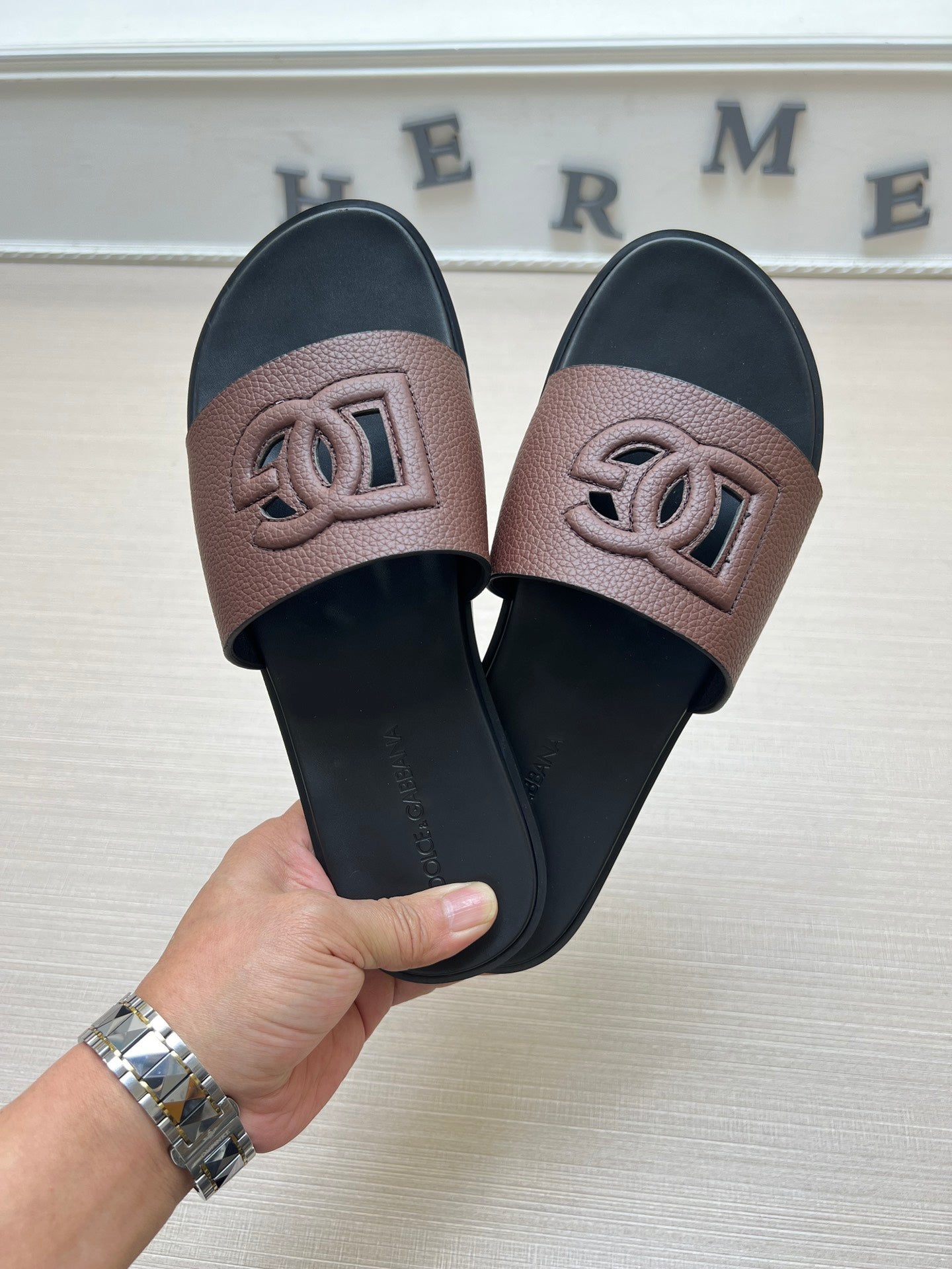 54A65Z Popular slippers