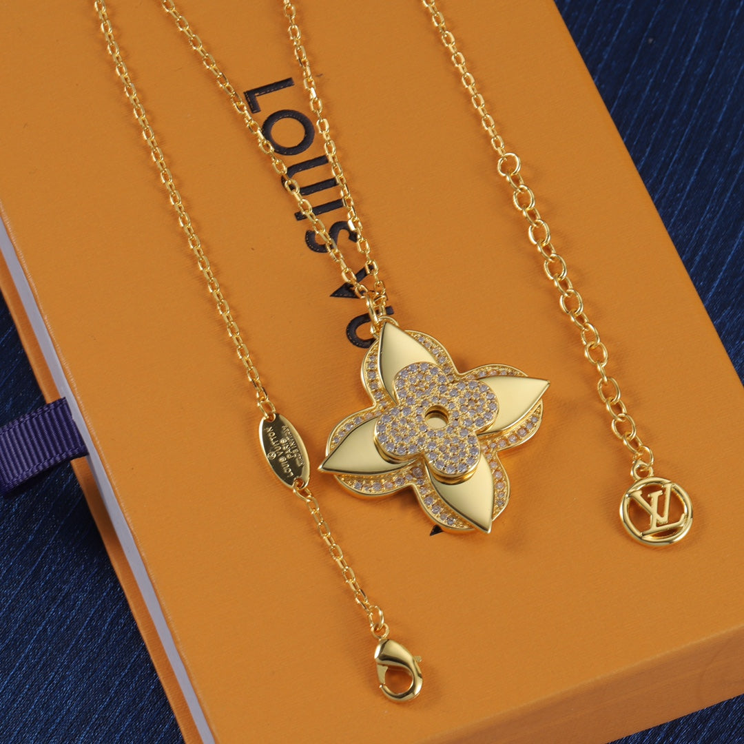 55QE333X Popular Necklaces