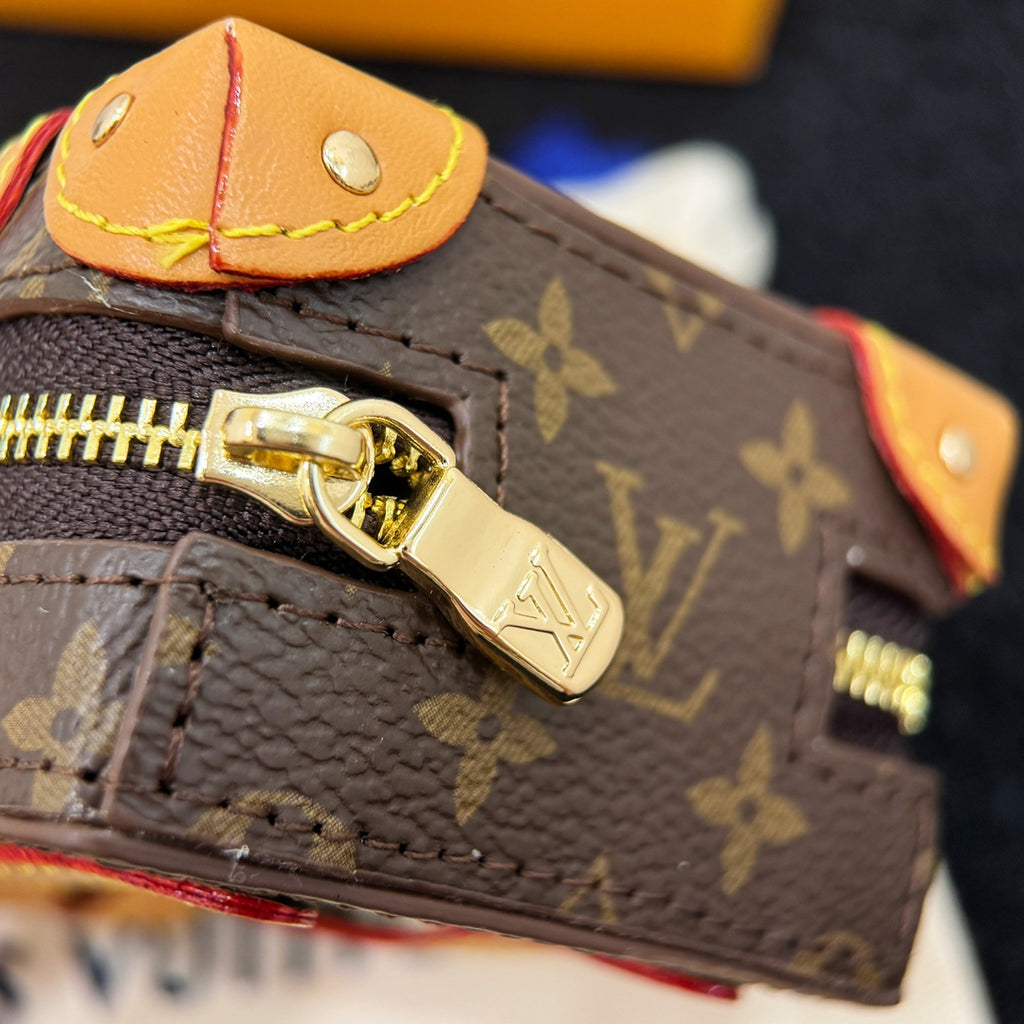 35ZE10A Popular bag 's charms accessories