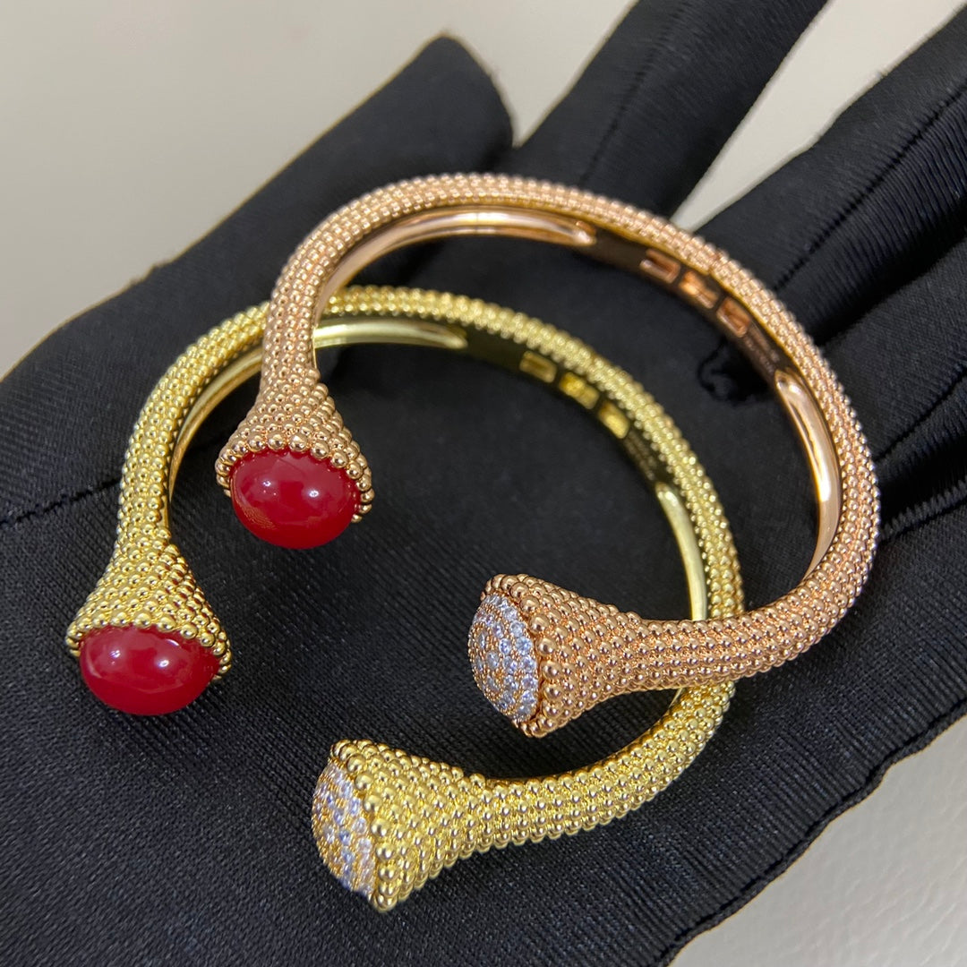 55QVC102K  Popular Bracelets
