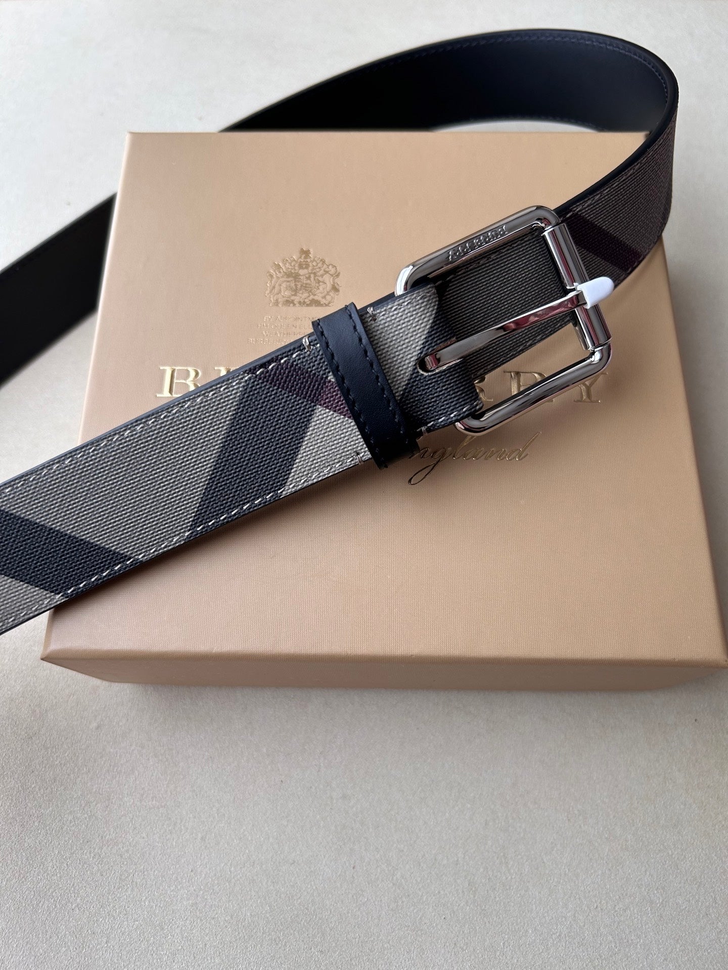 1115QR8P Popular High quality belt With full package