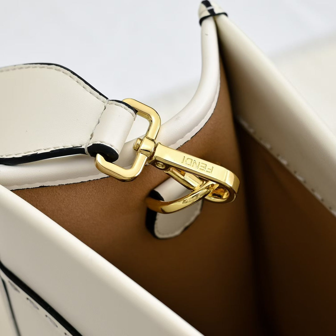 136PF105B Popular leather bag