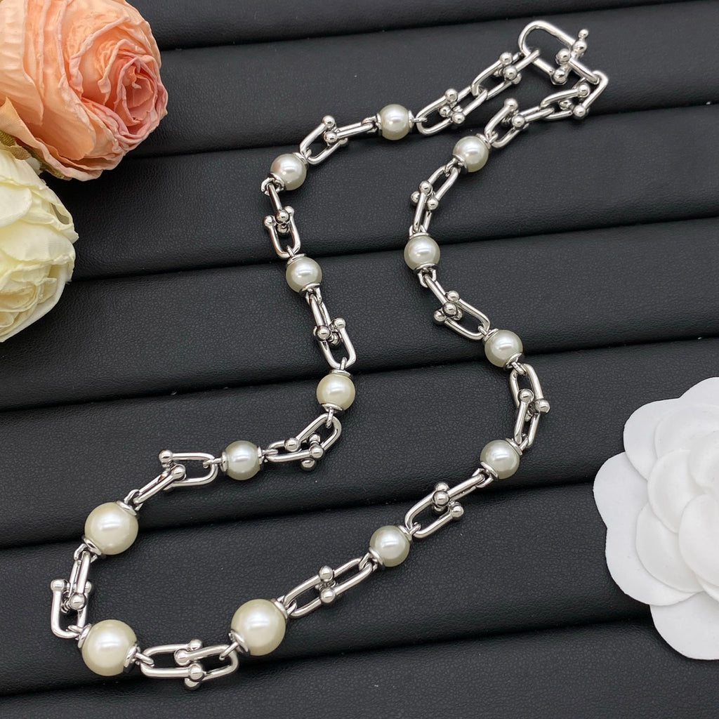 15QT40X Popular Necklace
