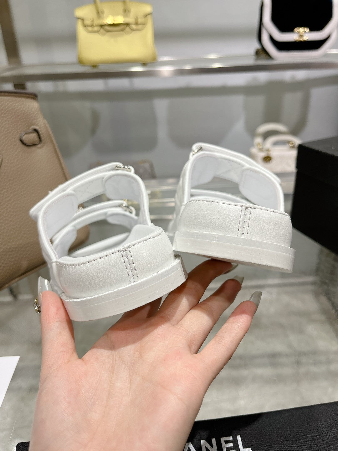 245RC7Z Popular leather shoes