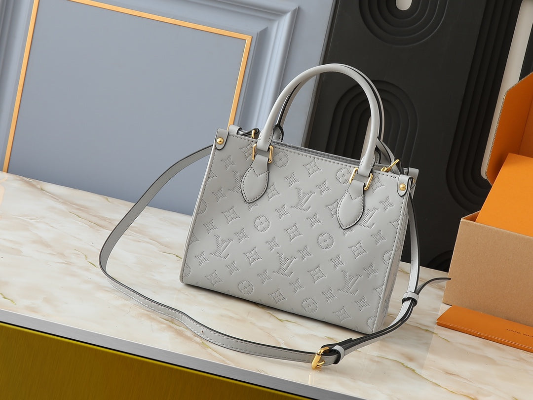 1WE93B Popular  leather bag