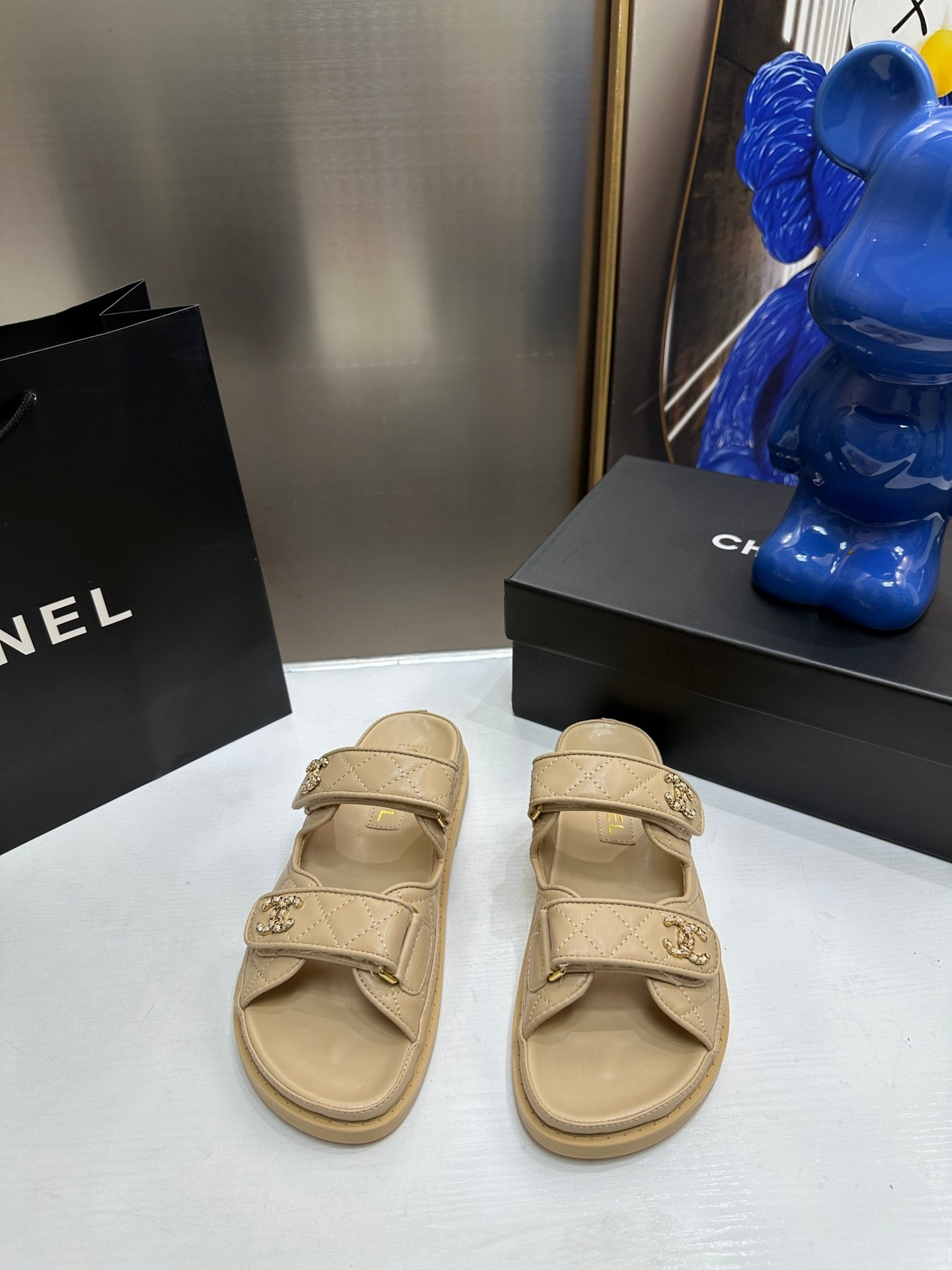 145RC1Z Popular sandals