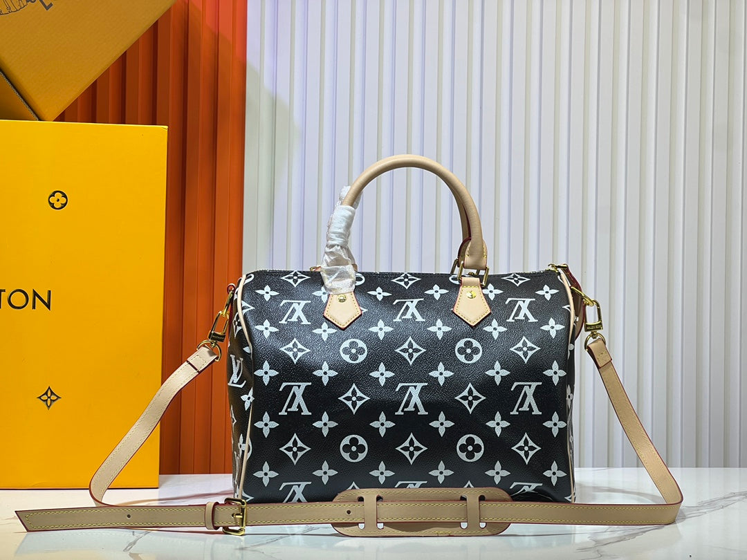155XE17B Popular  leather bag
