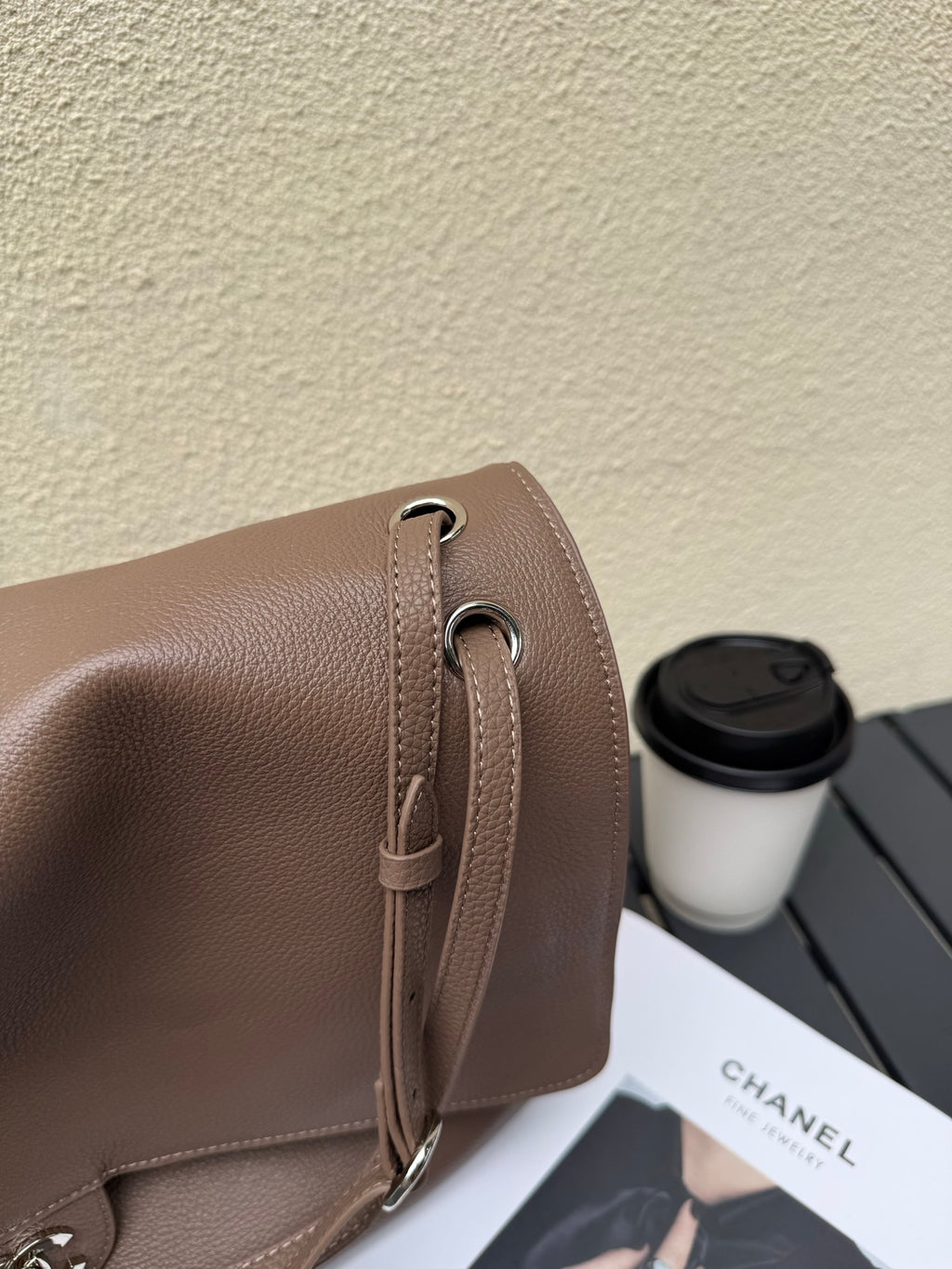 B1R46C2 Popular leather bags