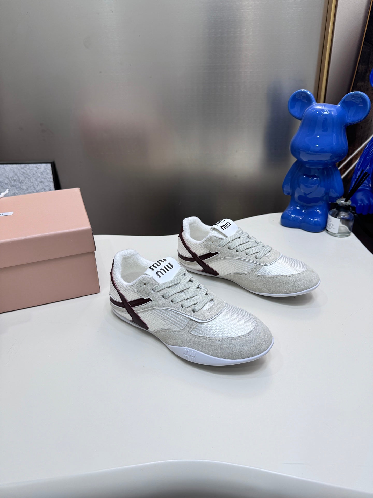 6105QA352Z Popular Shoes