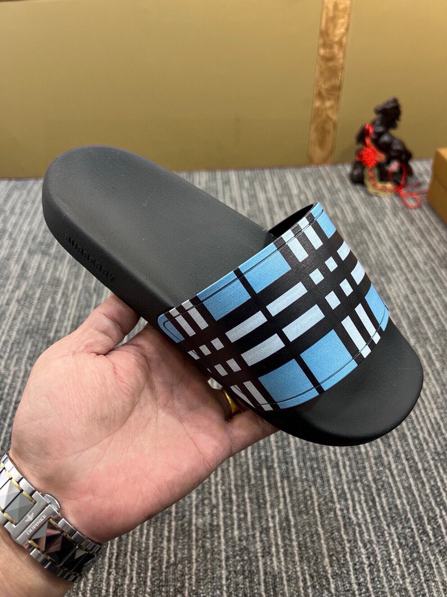 535ZR257Z Popular Slippers