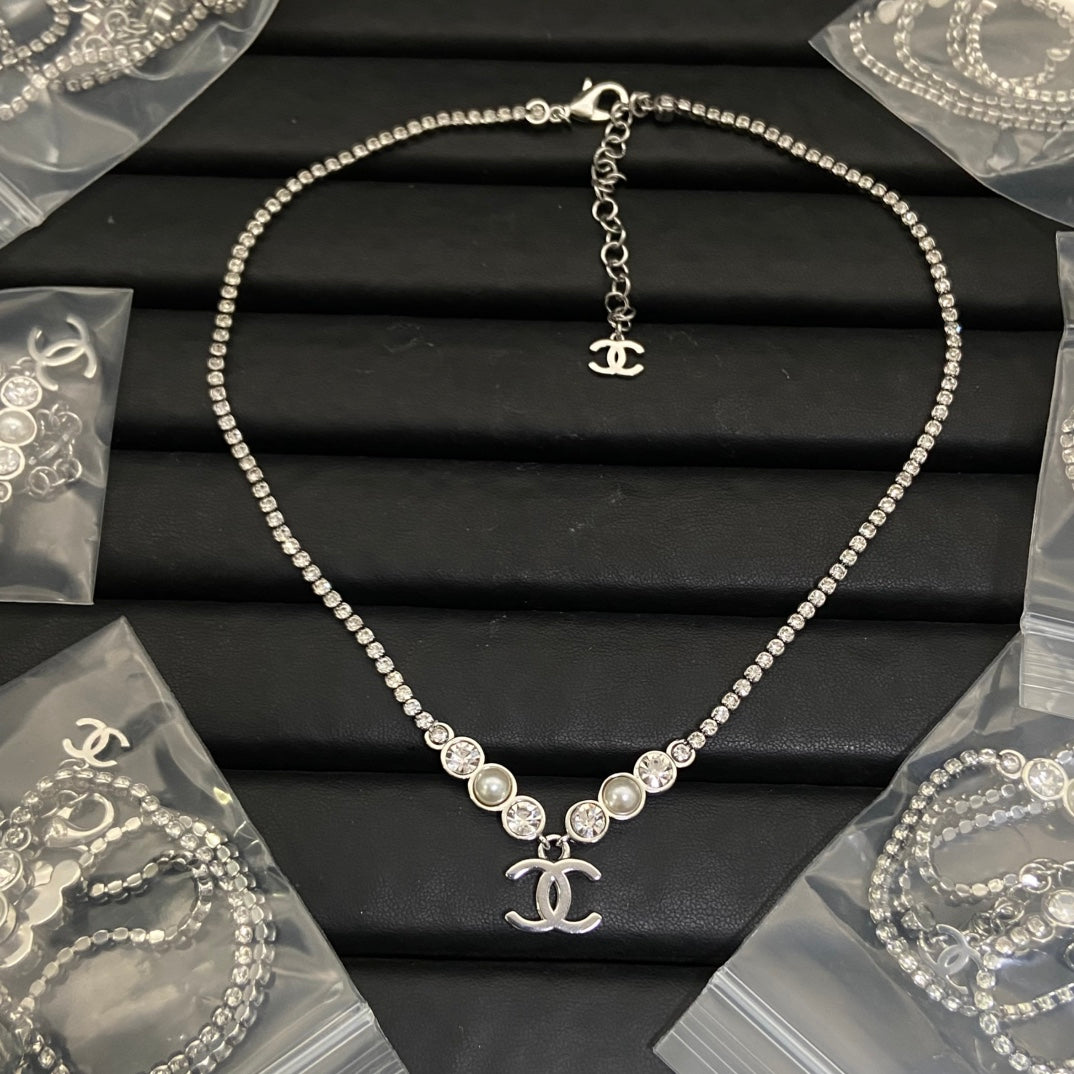 55QC207X Popular Necklace