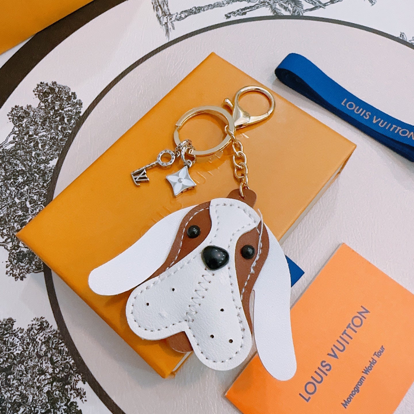 35ZE87A Popular bag 's charms accessories
