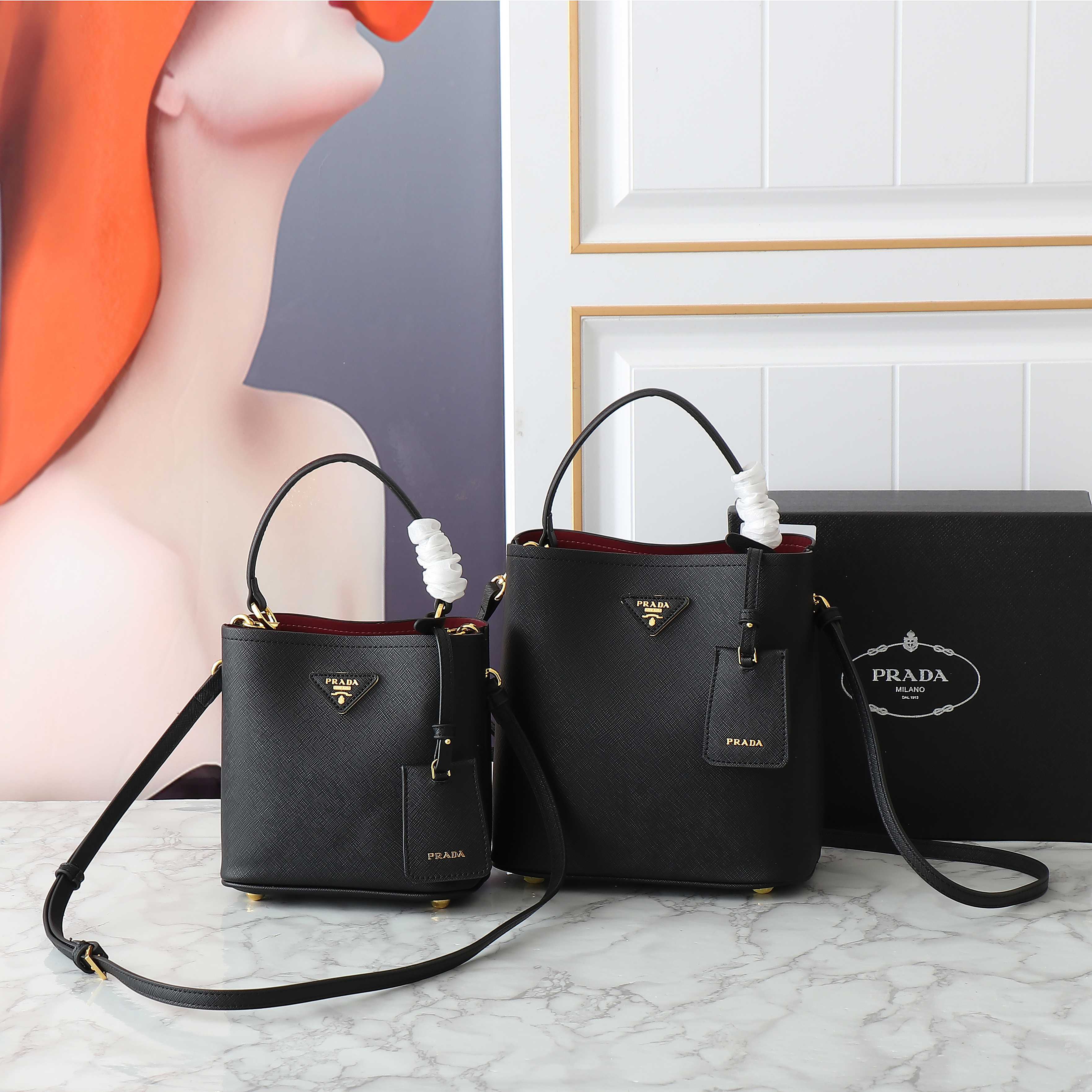 1WP102B Popular  leather bag