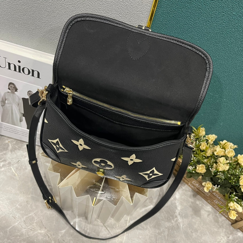 2XE318B Popular   leather bag 