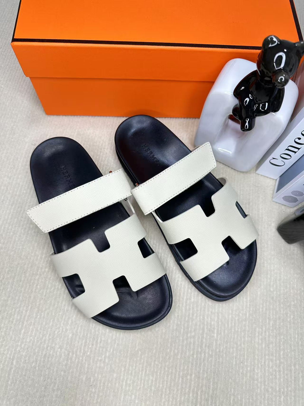 255QH28Z Popular leather shoes