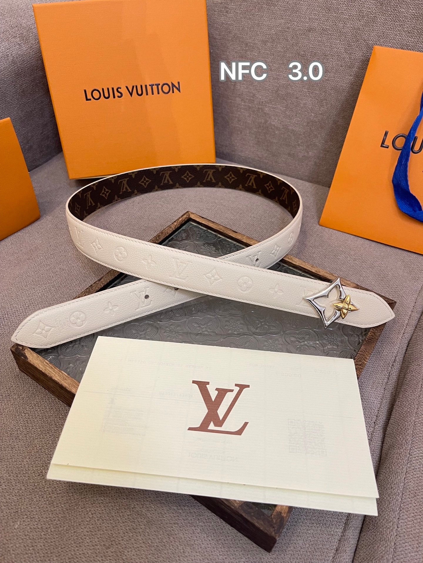 255RE11P Popular High quality belt With full package