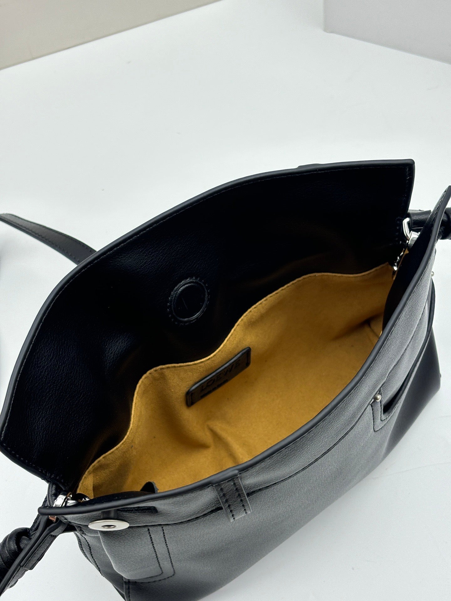 136PA47B Popular leather bag