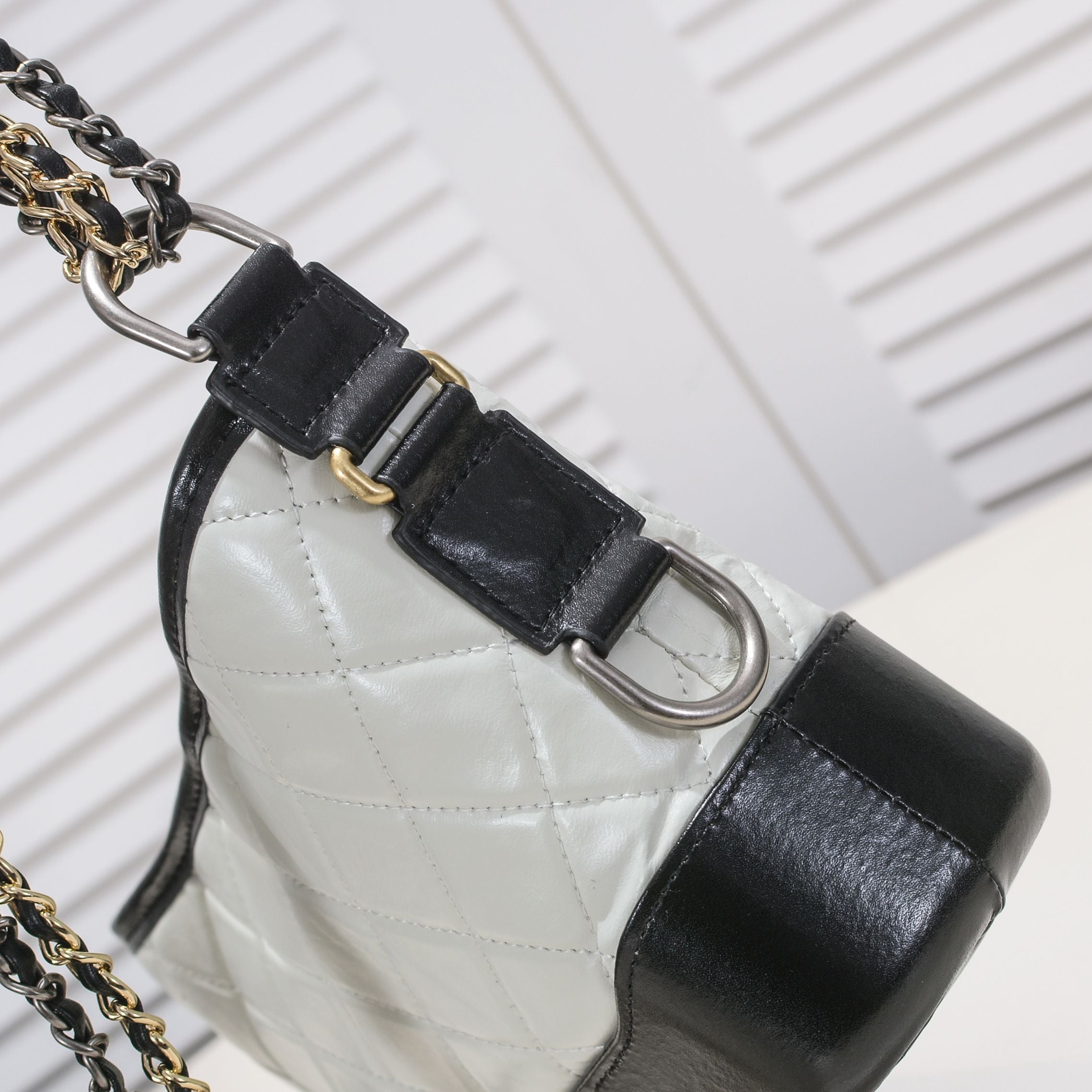1XC261B Popular   leather bag 
