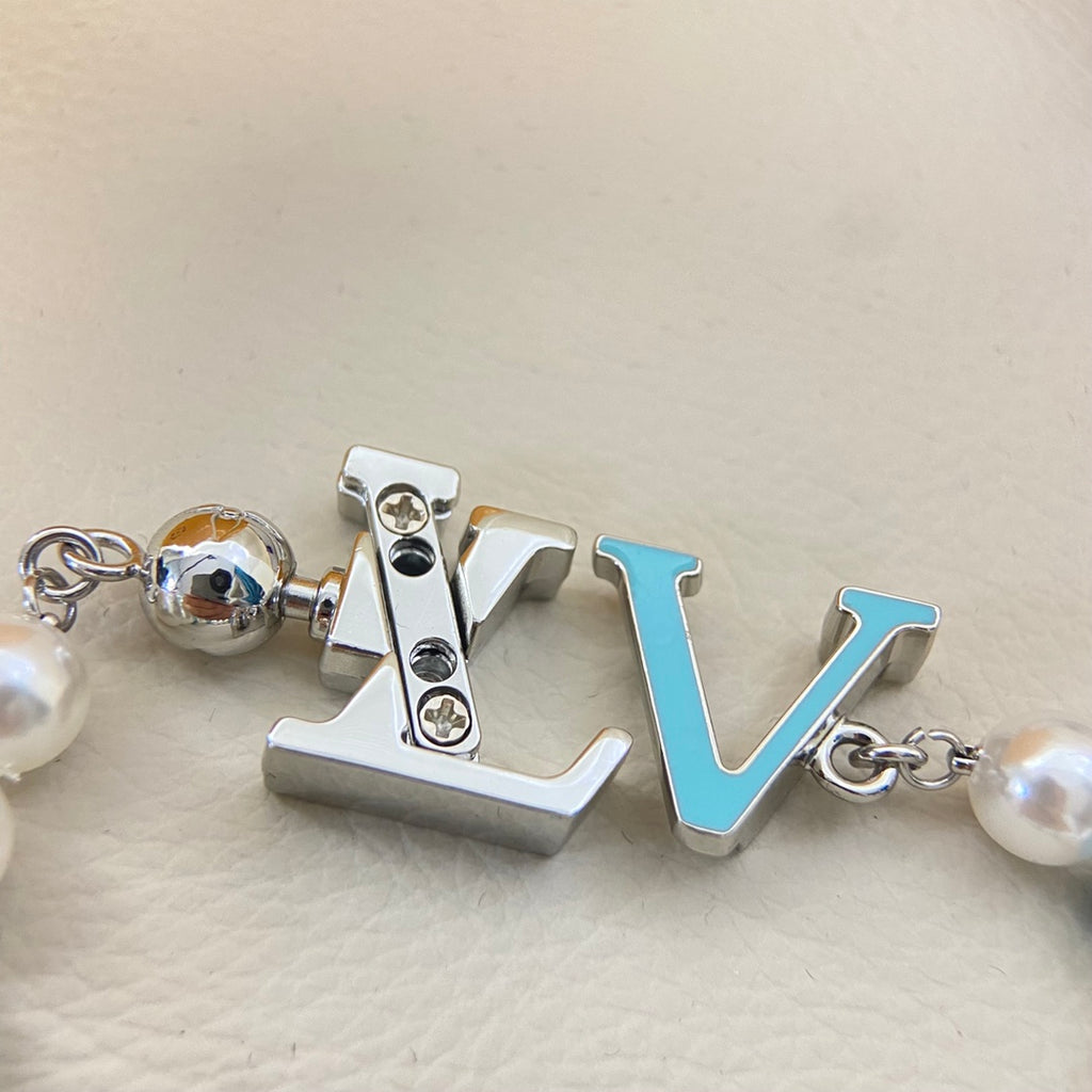 55QE341X Popular Necklaces.Bracelet