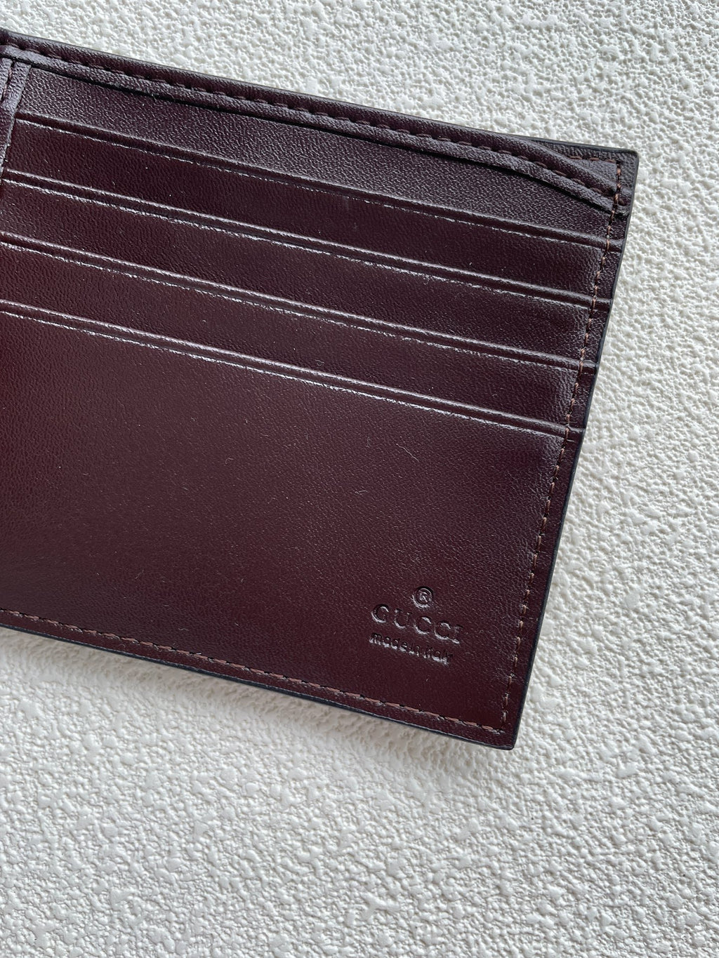 146XB9B Popular leather wallets ( with full packaging )