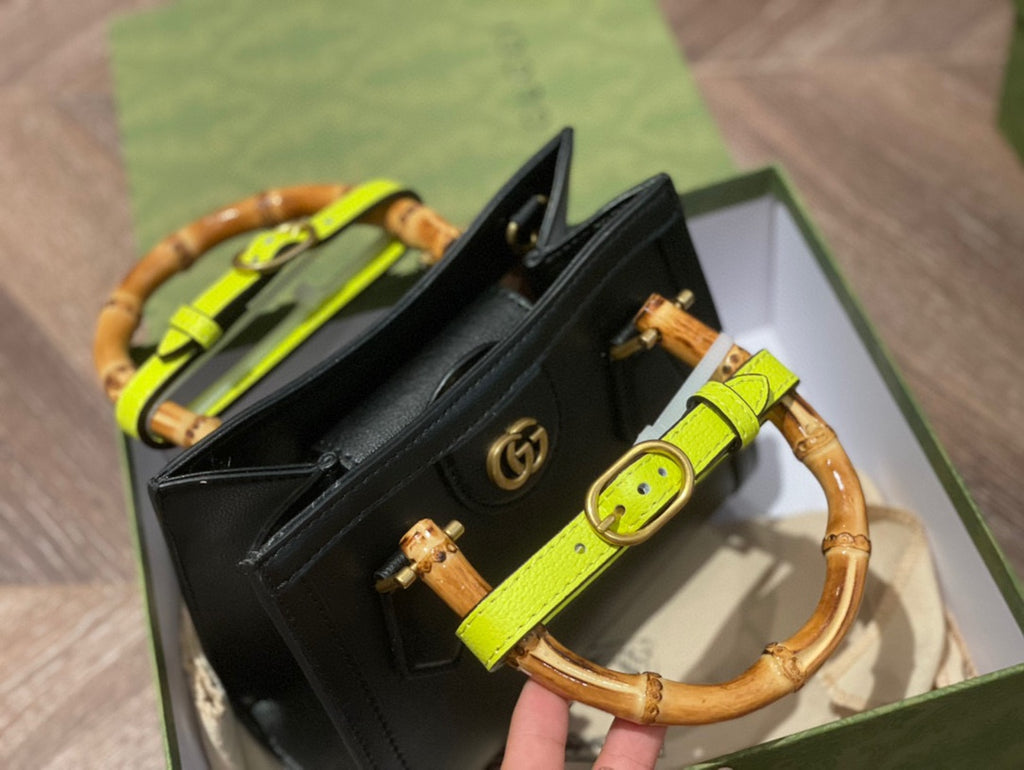 1XB118B Popular  leather bag 