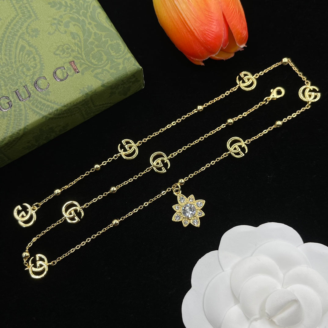 175RB27X Popular   Necklaces .
