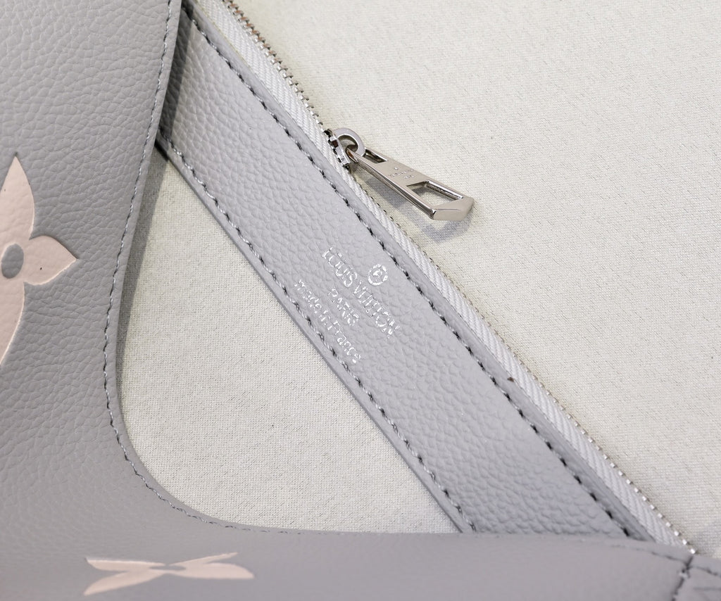 136PE42B Popular leather bag