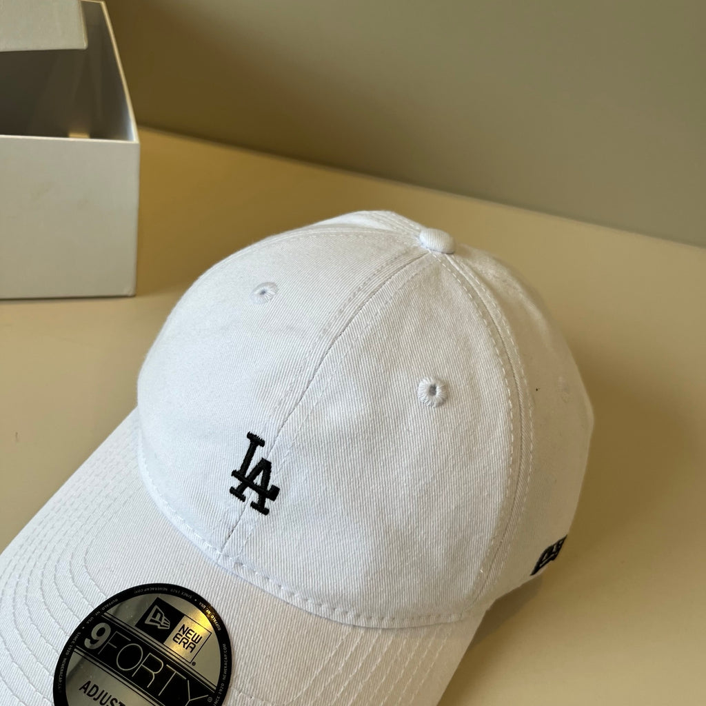 15QA78M Popular hats