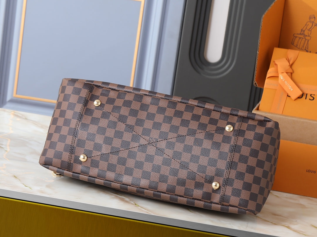 146PE67B Popular bag