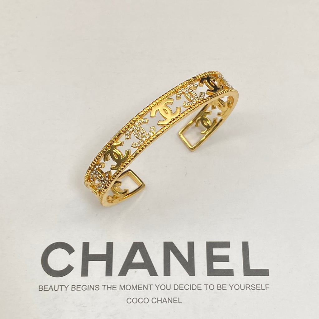 15QC101K  Popular Bracelets