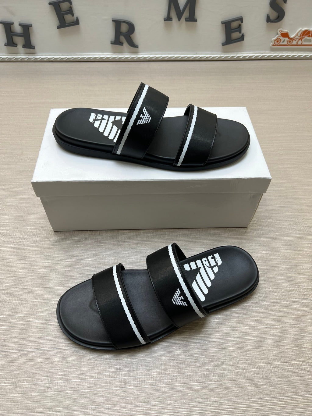 54A102Z Popular slippers
