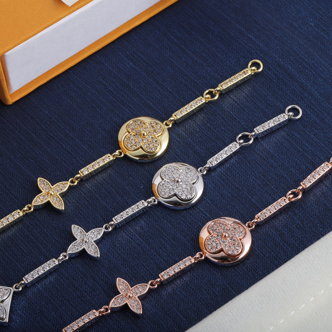 1XE602X  Popular Bracelets