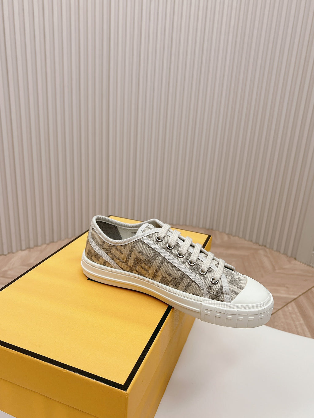2105QF423Z Popular high-quality Shoes