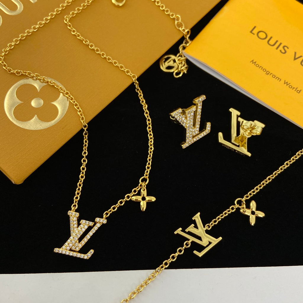 14E552X  Popular   Earrings Bracelets Necklaces
