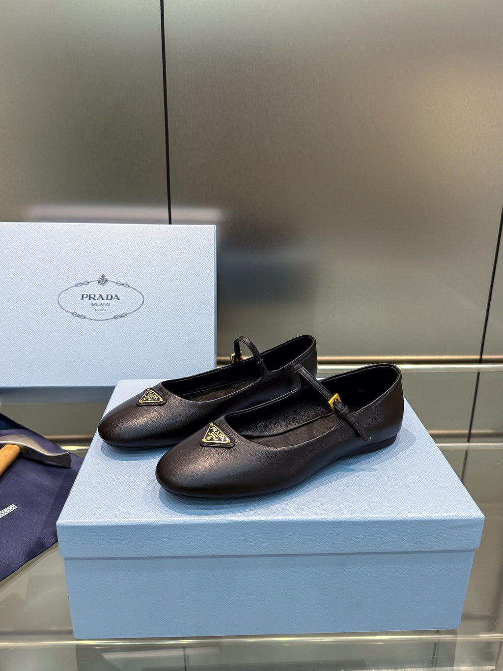 2105QP381Z Popular high-quality Shoes