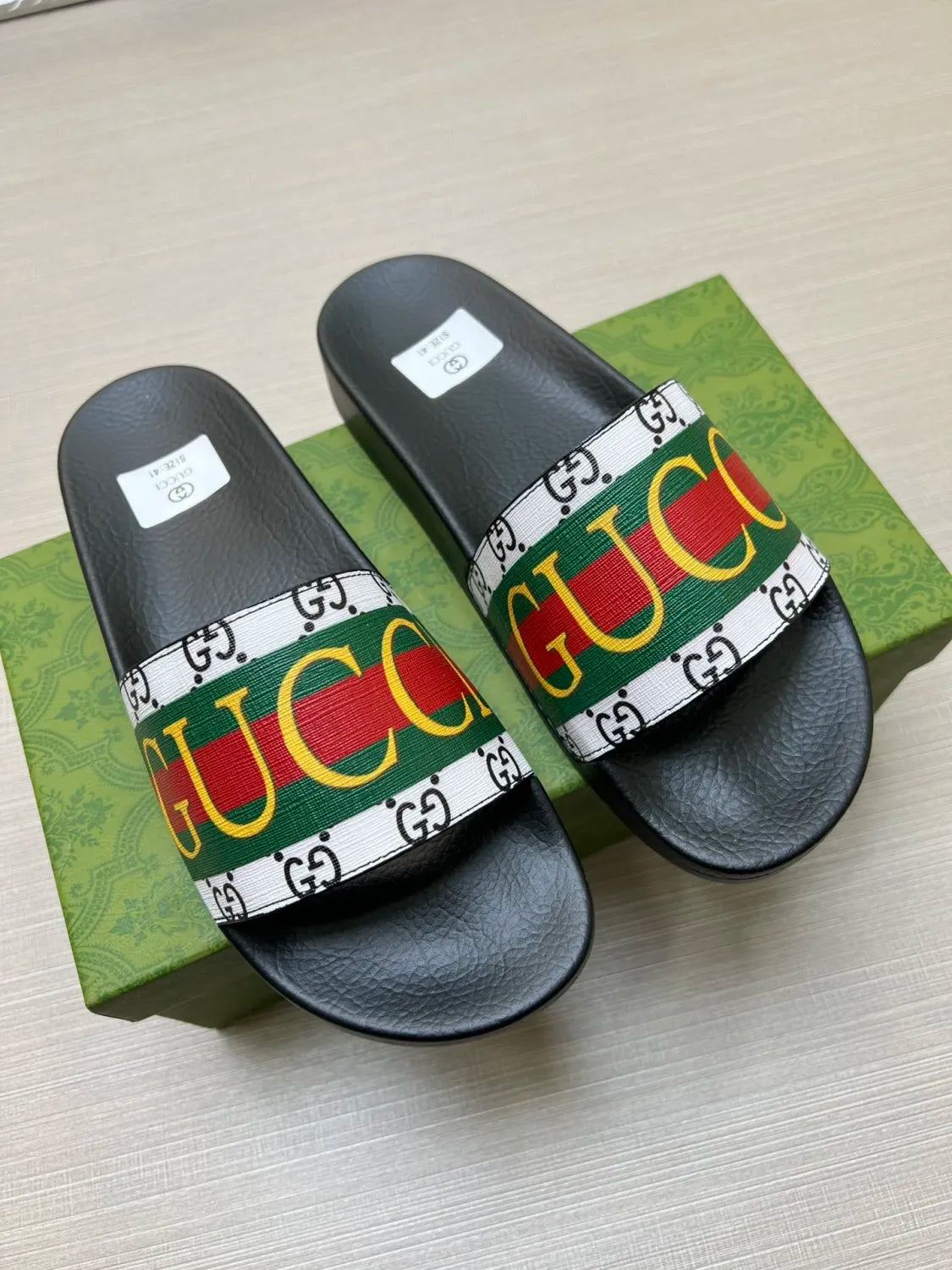 5LB232Z Popular Slippers