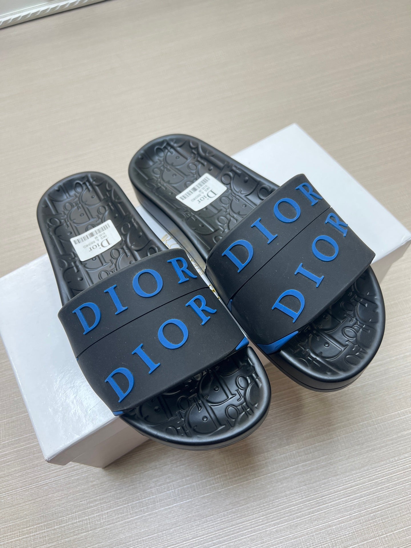 535ZD275Z Popular Slippers