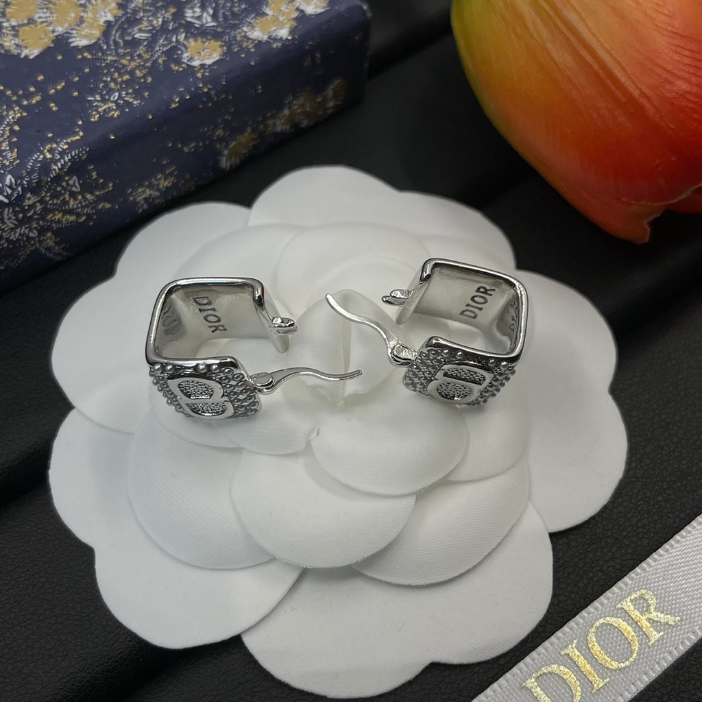 14D774E Popular  Earrings