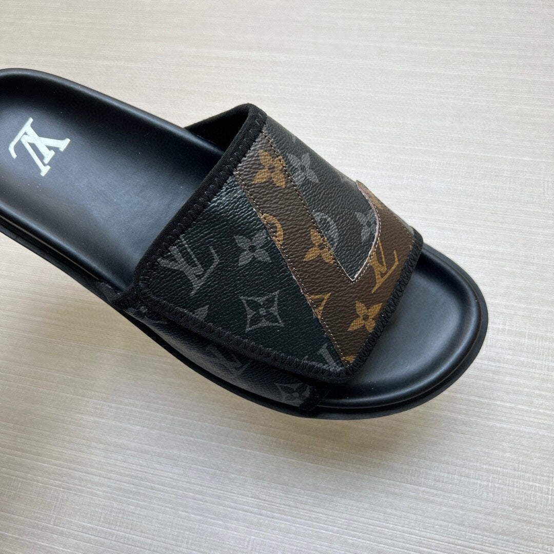 5WE251Z Popular Slippers