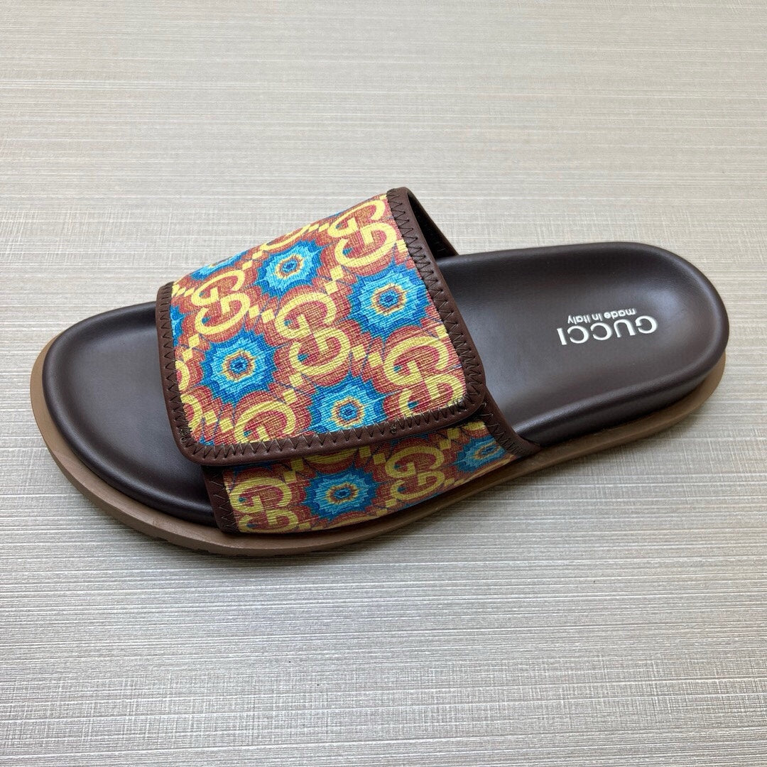5WB240Z Popular Slippers