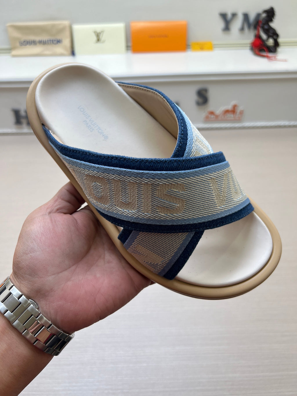 535ZE274Z Popular Slippers