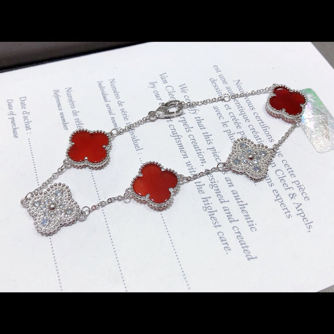 5XVA179K  Popular bracelets 5 flowers normal size1.5cm flower