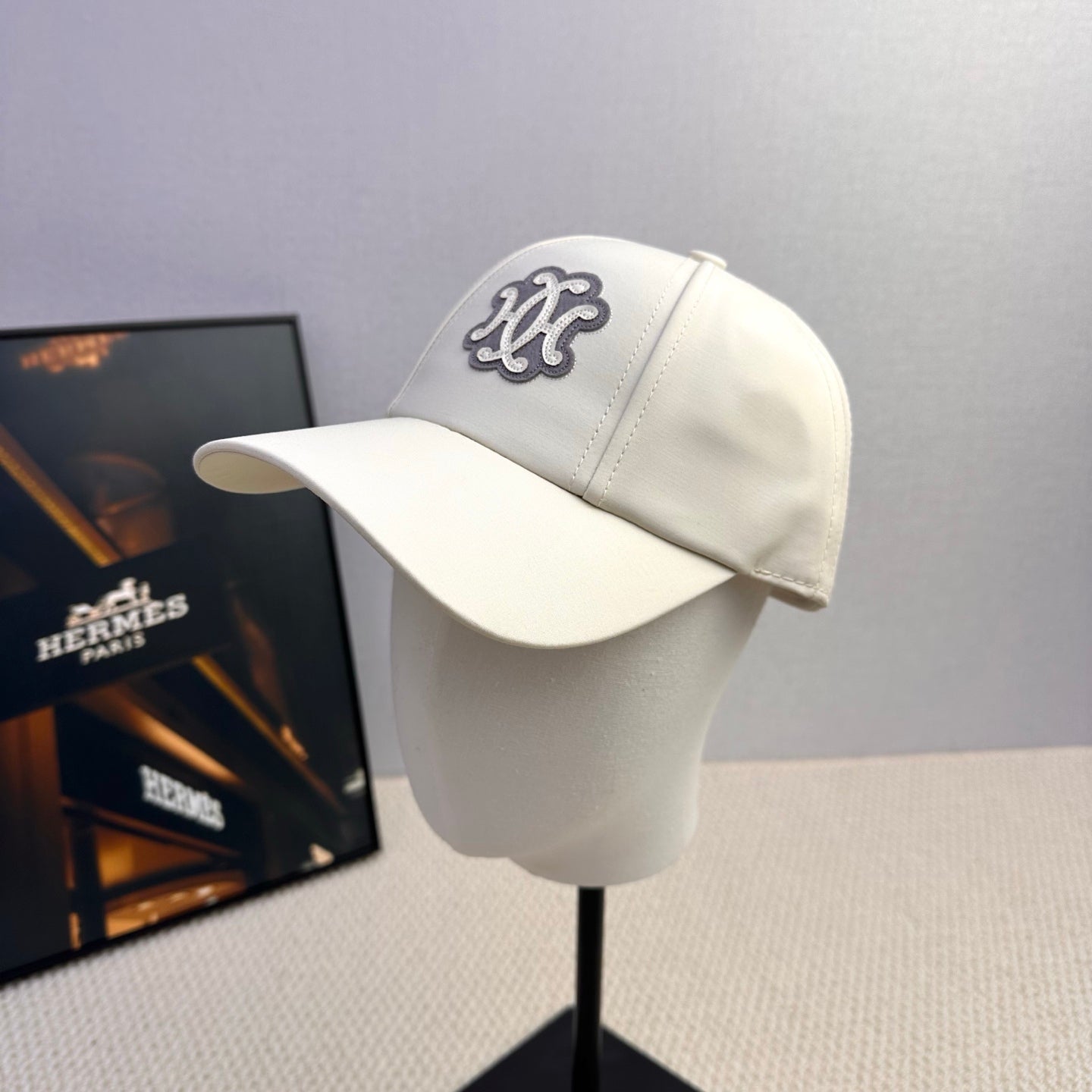16XH18M Popular hats